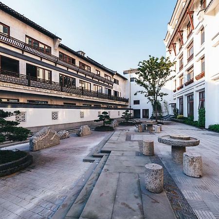 Atour Hotel Haining Leather City South Gate Exterior photo