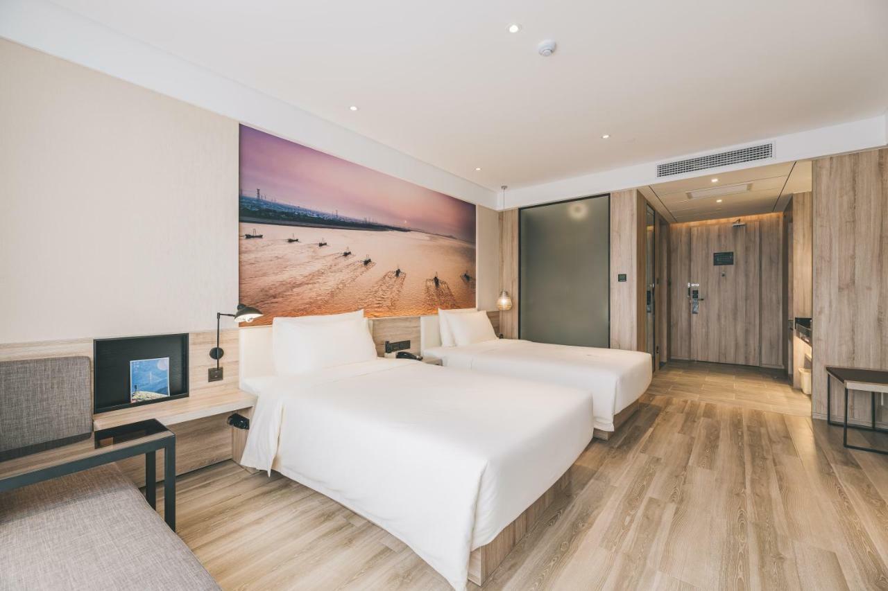 Atour Hotel Haining Leather City South Gate Exterior photo