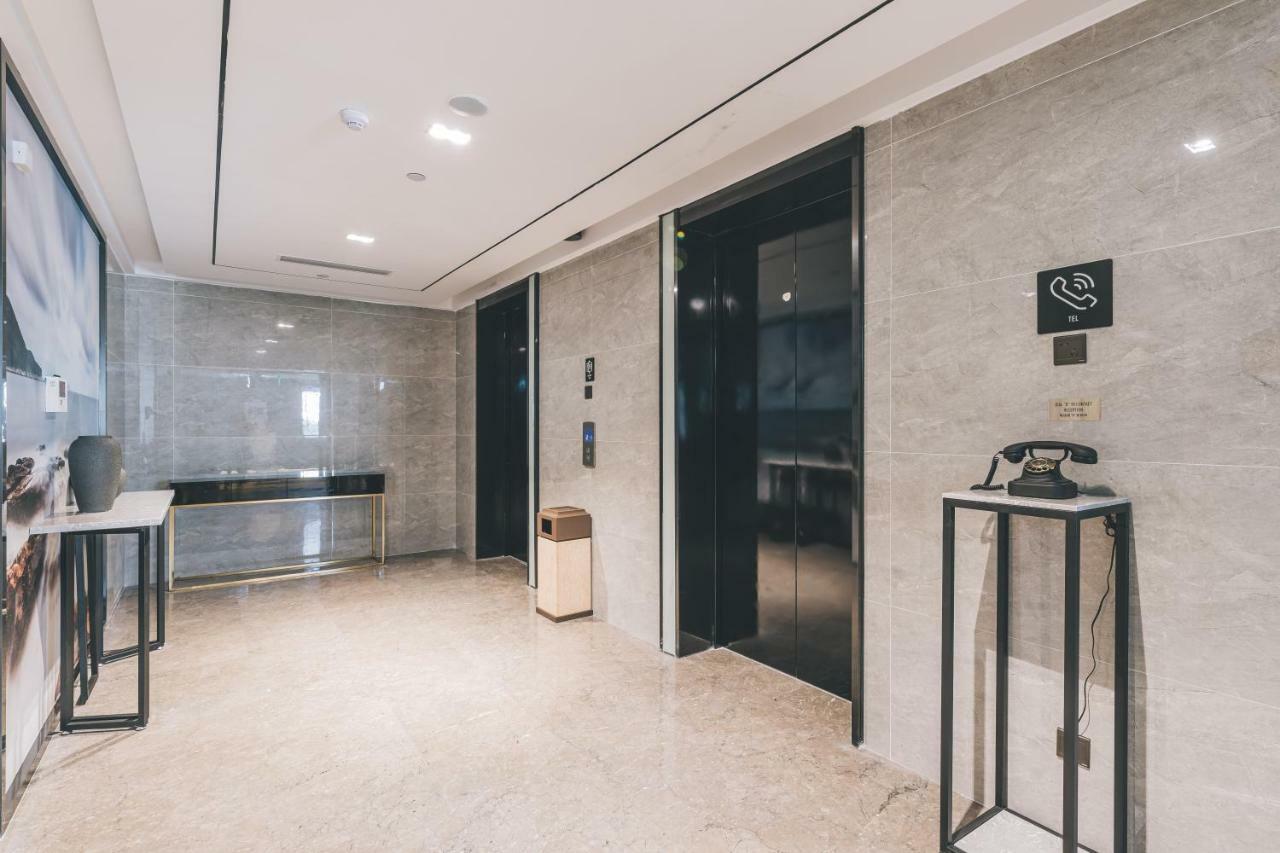 Atour Hotel Haining Leather City South Gate Exterior photo